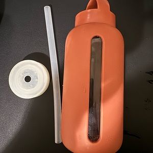 Bink mama bottle with straw